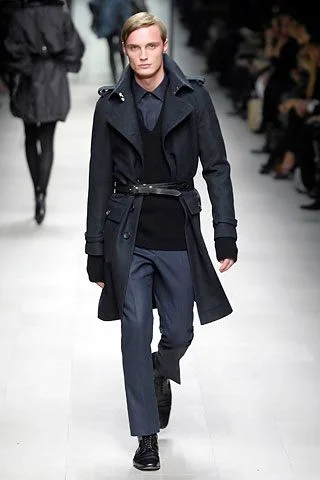 Look 16